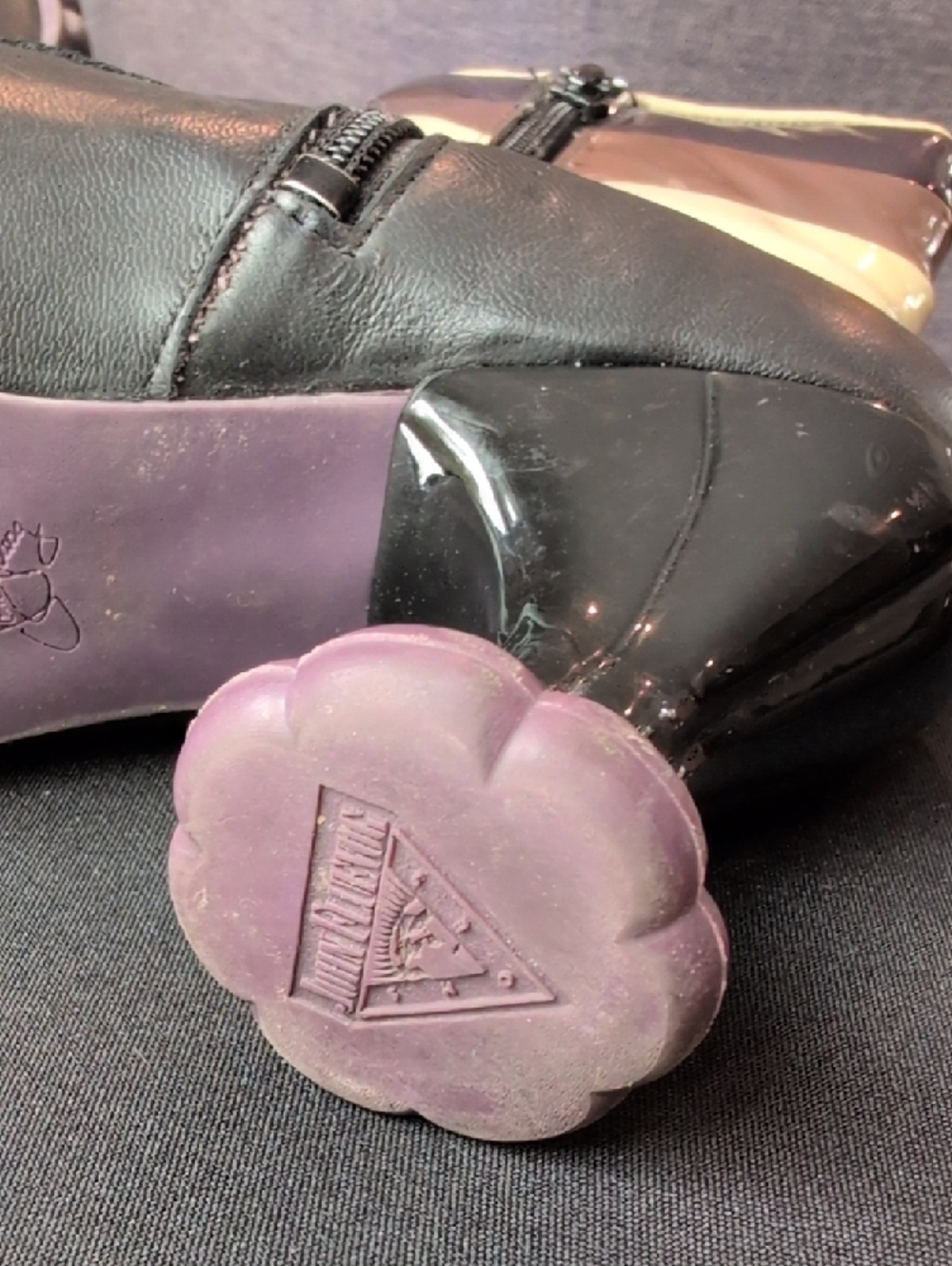 John Fluevog Cosmos Copernicus Side-lace Ankle Boots - Picture 5 of 12